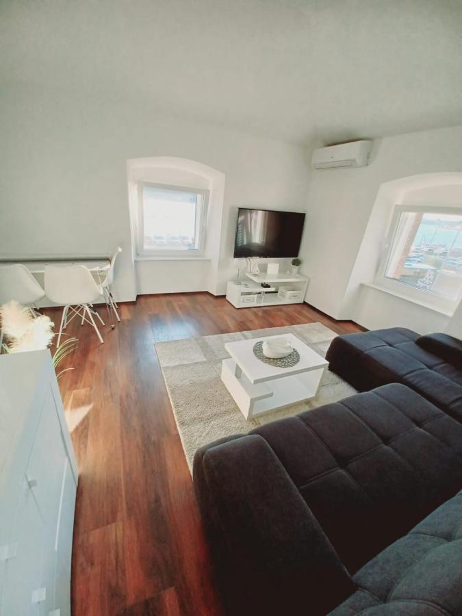 Niko 1 Apartman Mali Lošinj Kültér fotó