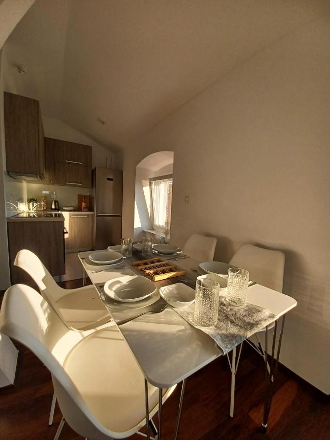 Niko 1 Apartman Mali Lošinj Kültér fotó
